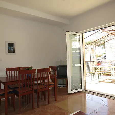 Vukusic Apartmán *
